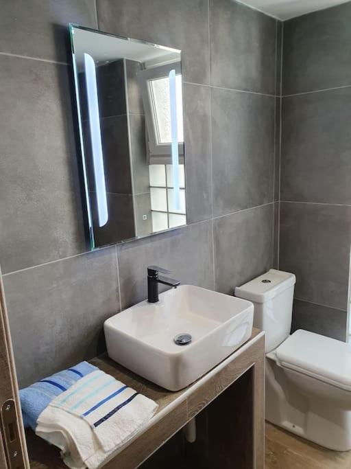 Rotonda Citycenter Two Rooms Apart.New Renovated! Солун Екстериор снимка