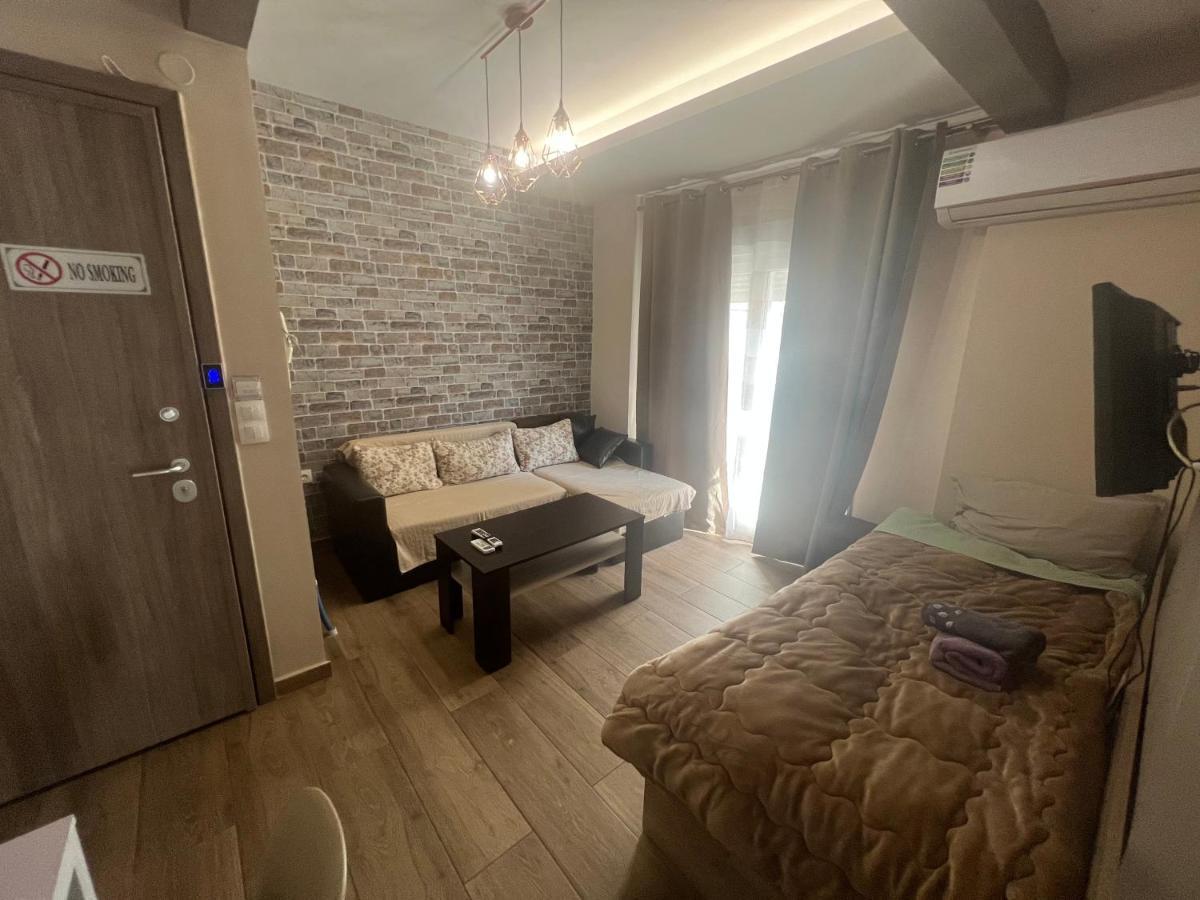 Rotonda Citycenter Two Rooms Apart.New Renovated! Солун Екстериор снимка