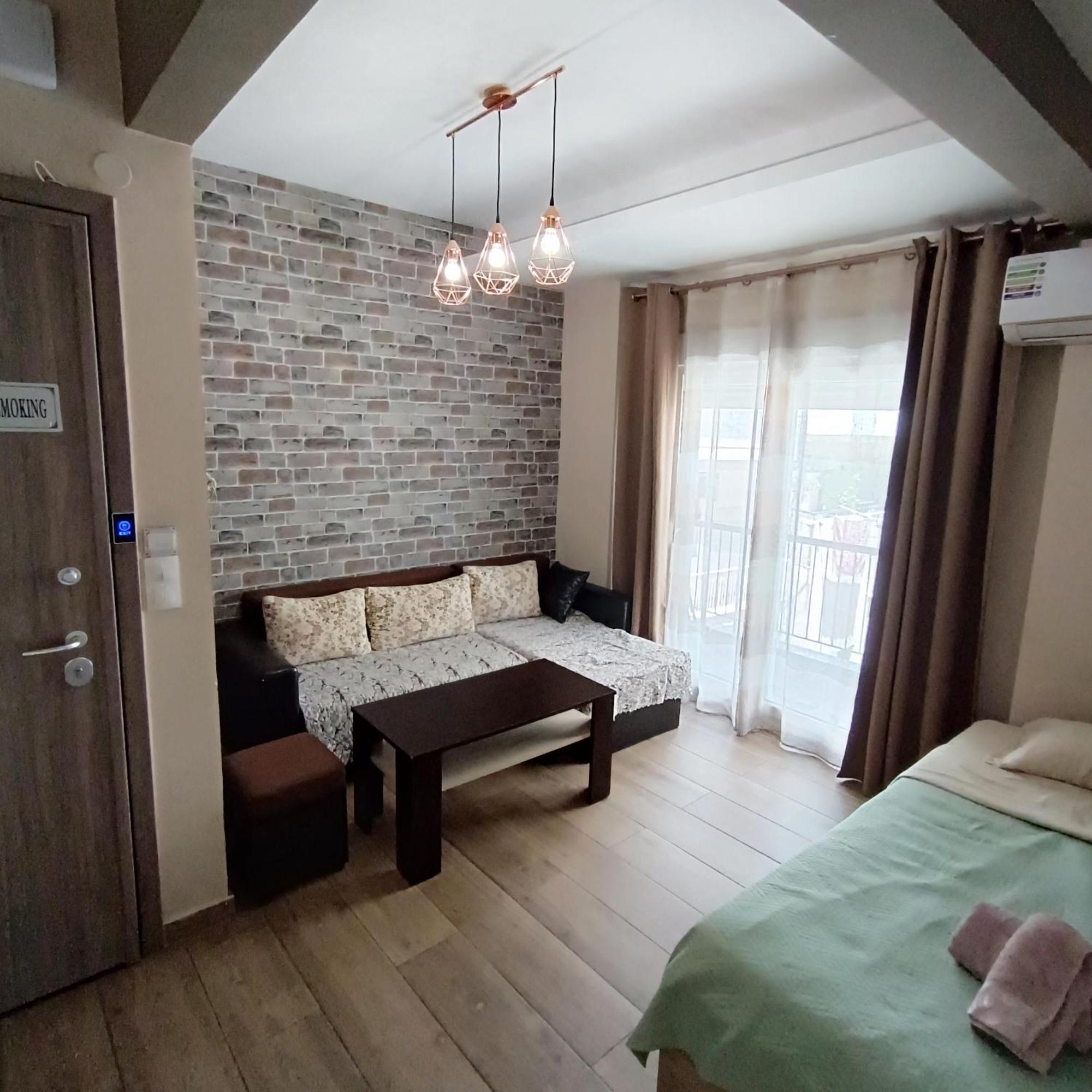 Rotonda Citycenter Two Rooms Apart.New Renovated! Солун Екстериор снимка